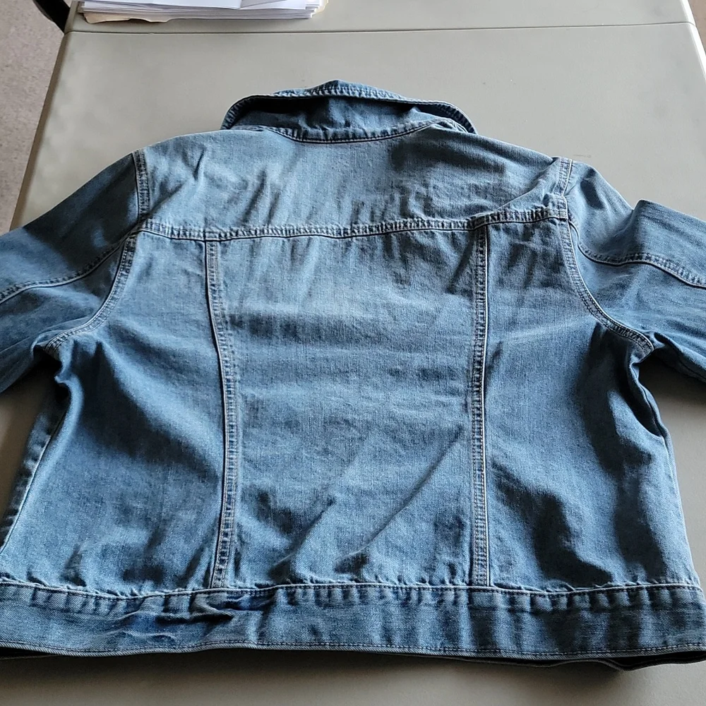 Jean Jacket - Picture 3 of 5